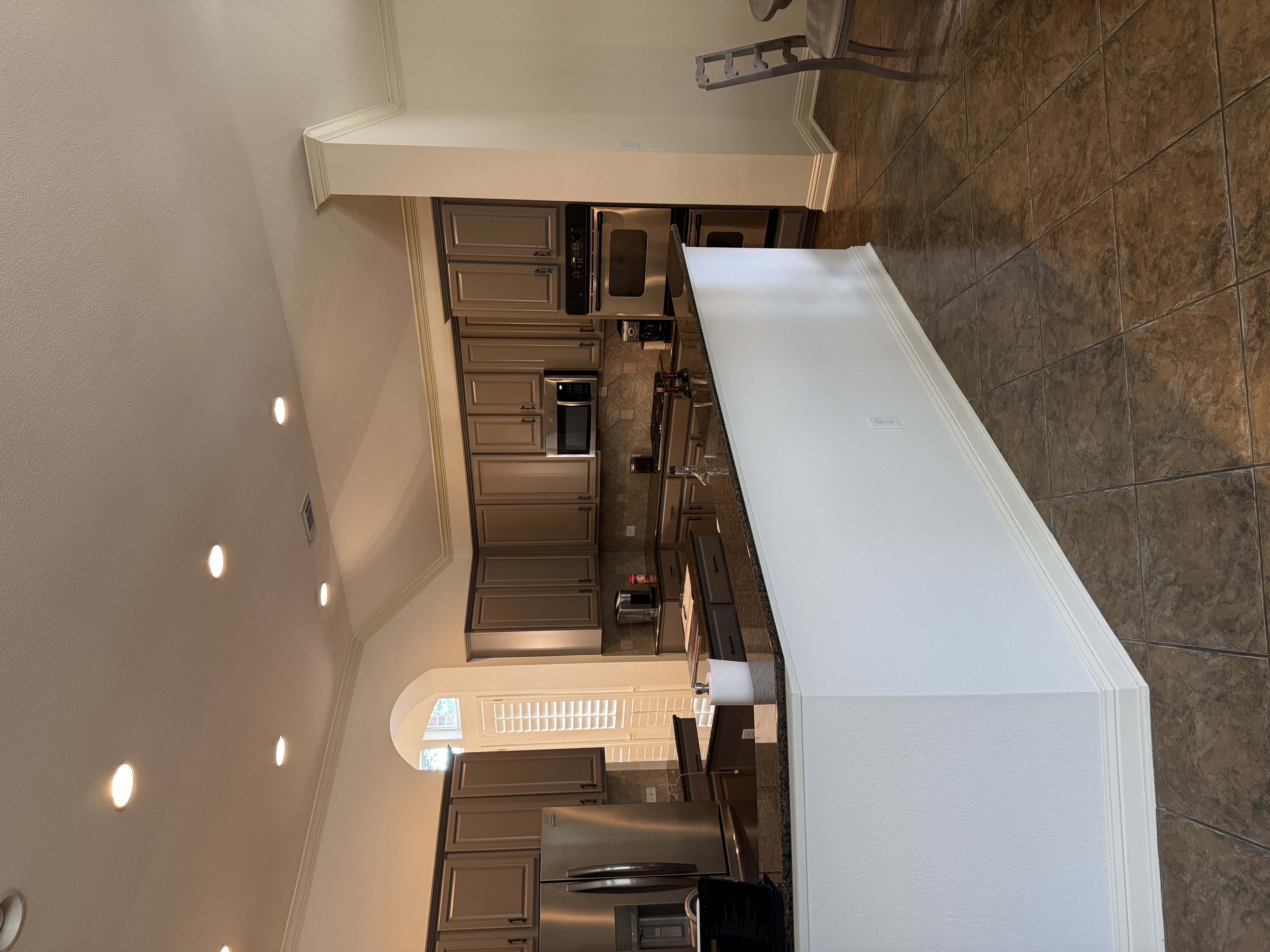 Kitchen cabinets arch view