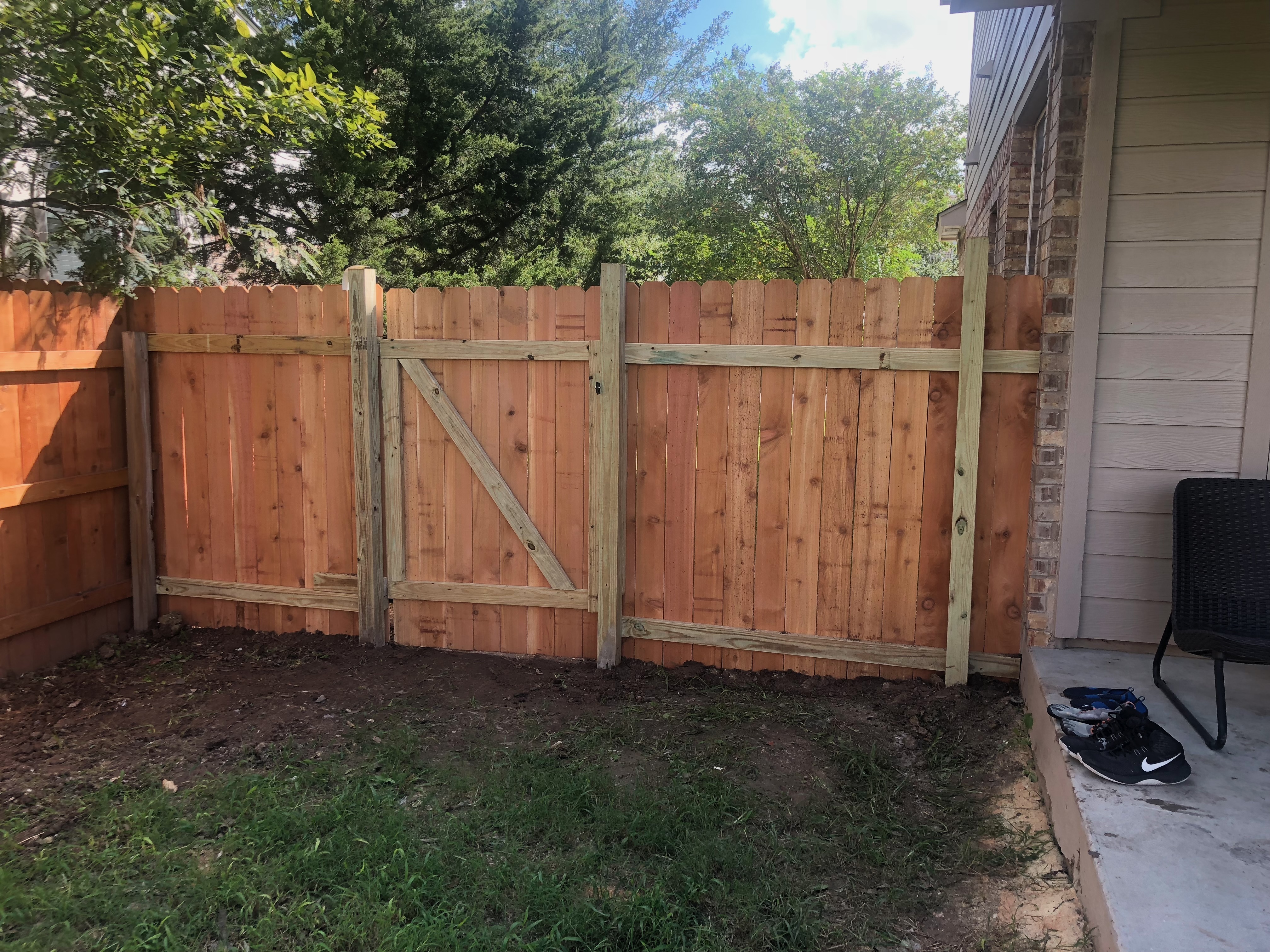 Cedar fence angle view