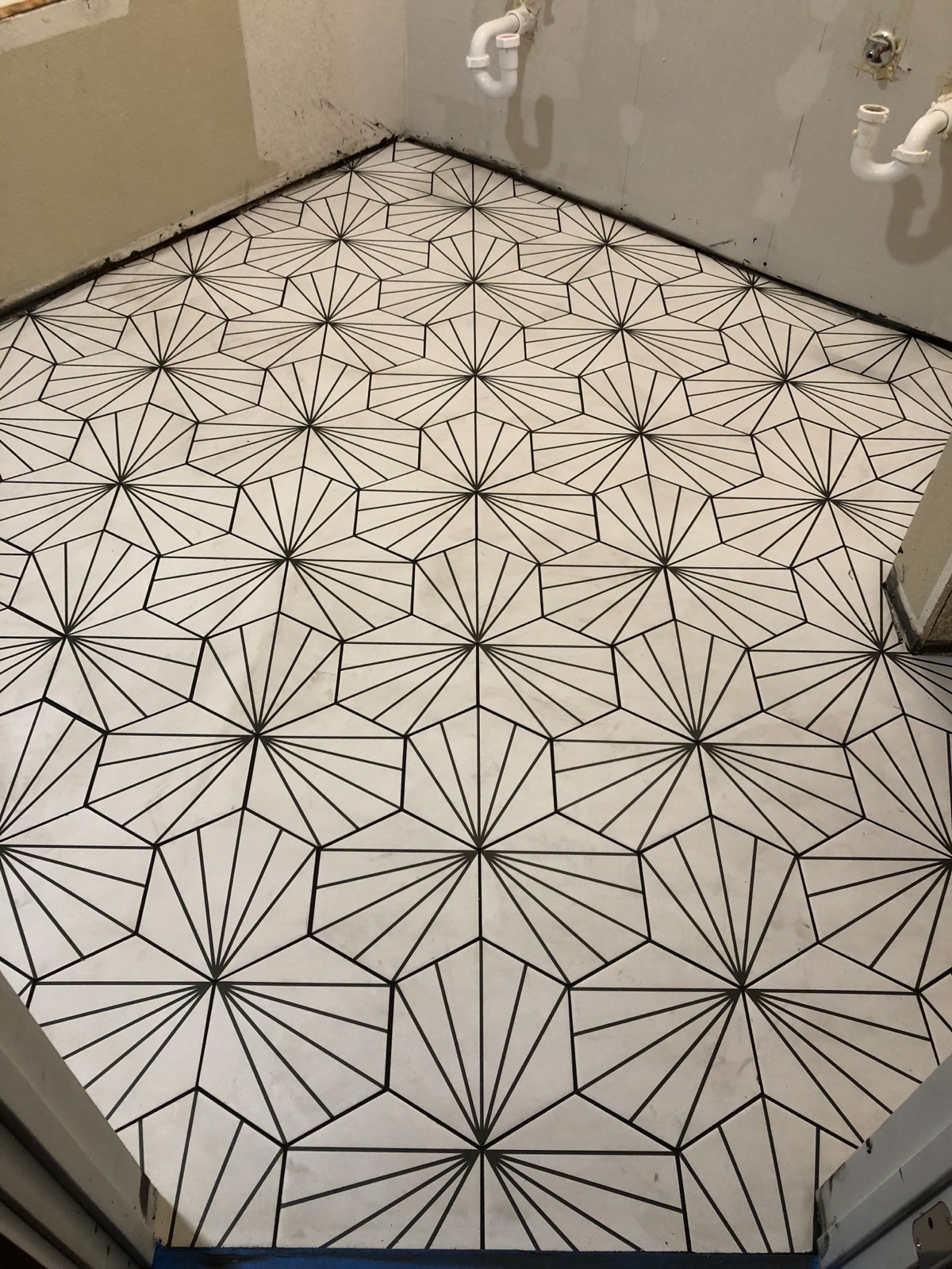Black and white hexagon starburst tile floor Austin TX