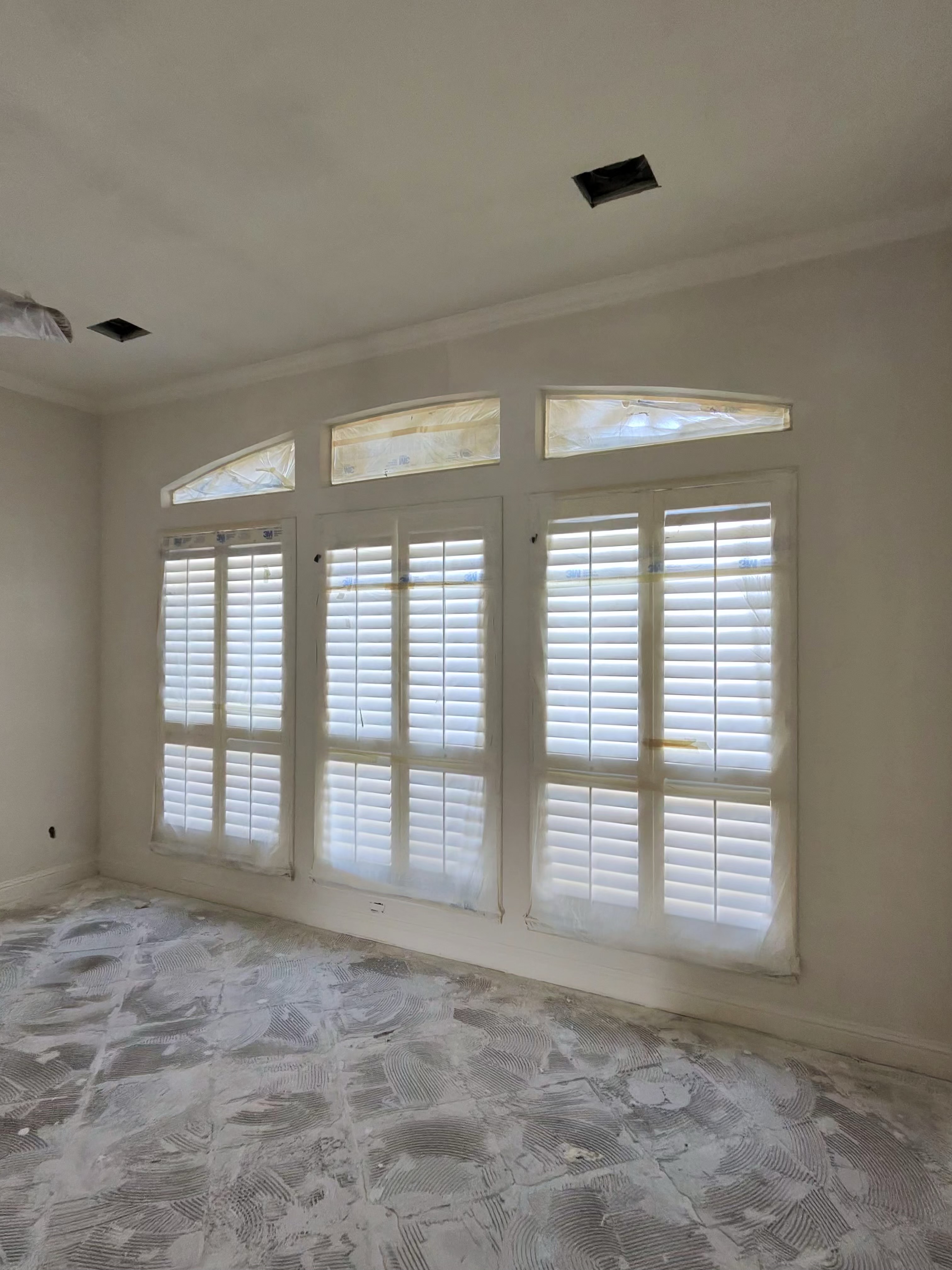 Master arched windows LVP