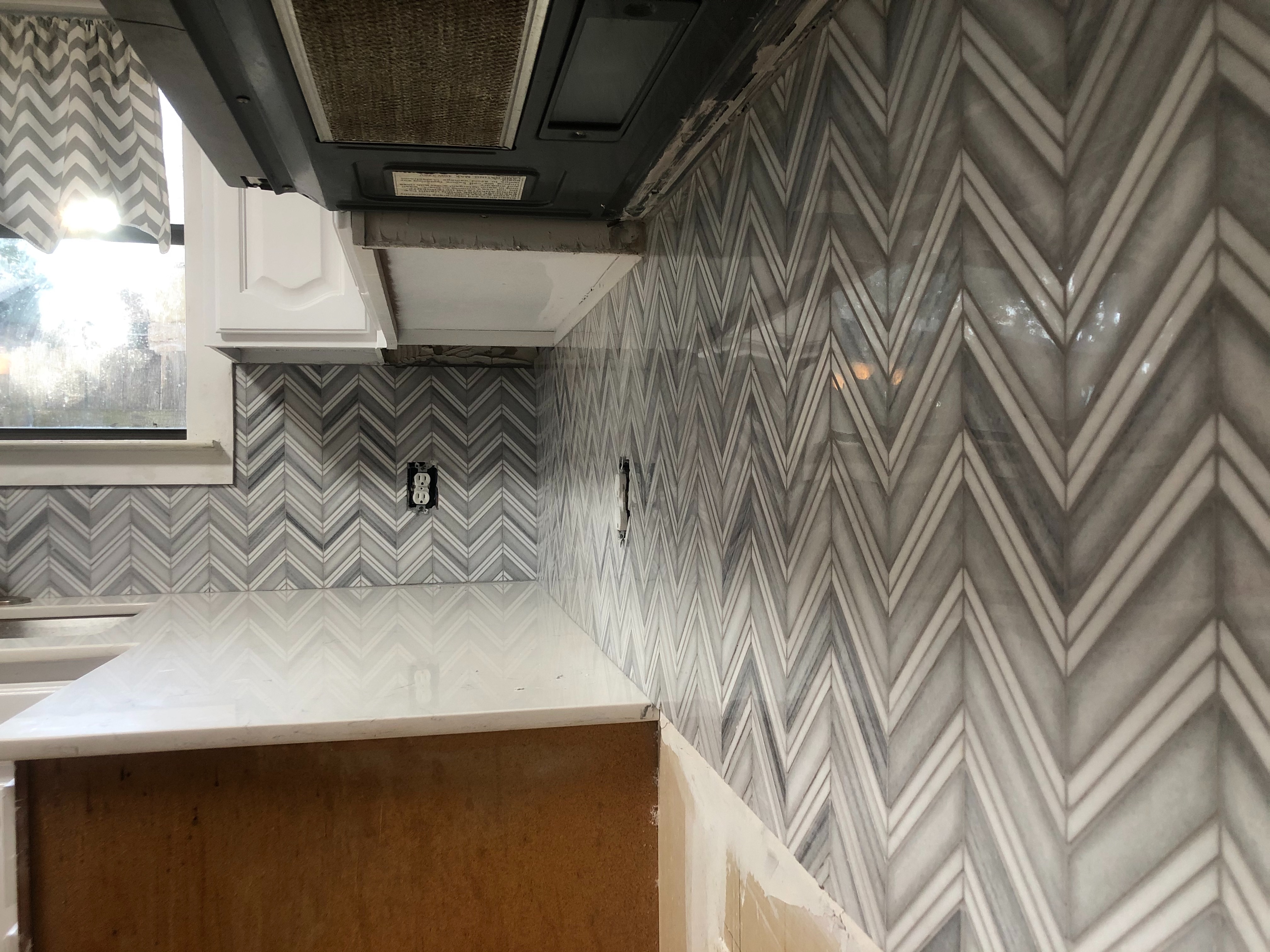 Exterior accent painting